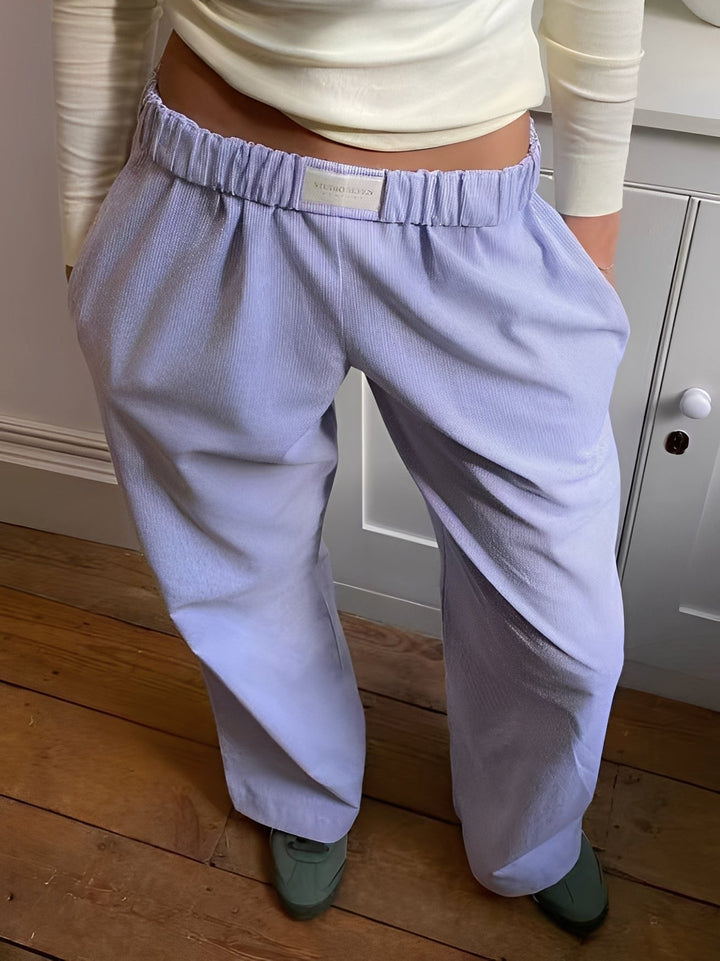 Malvina - Casual, semplice pantaloni lounge per donne