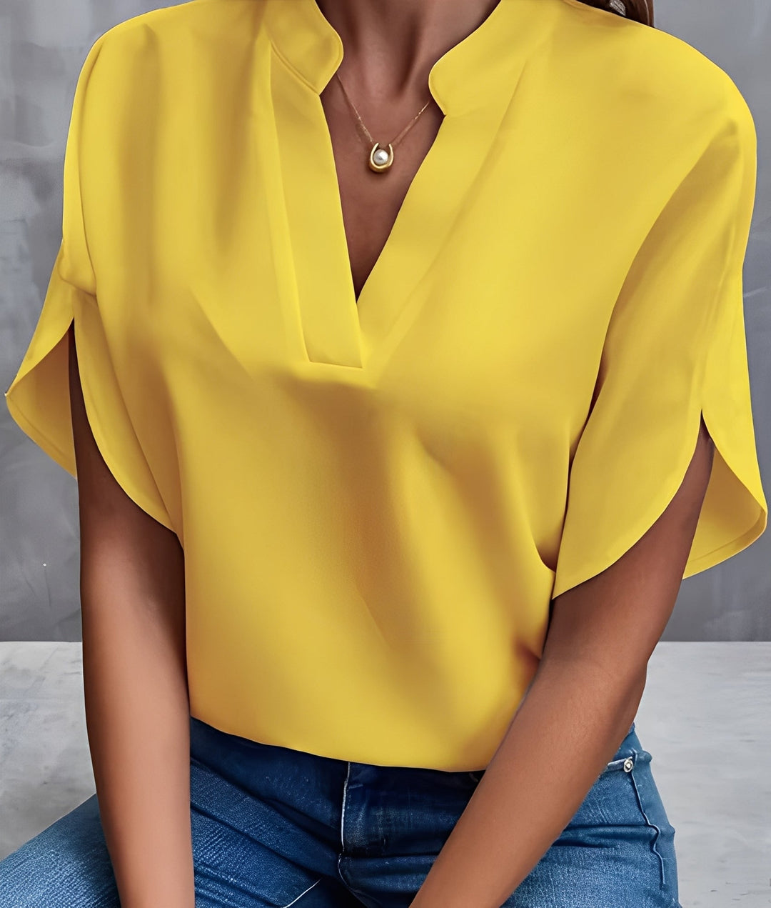 Chantelle - Camicia semplice con scollo a V per donne