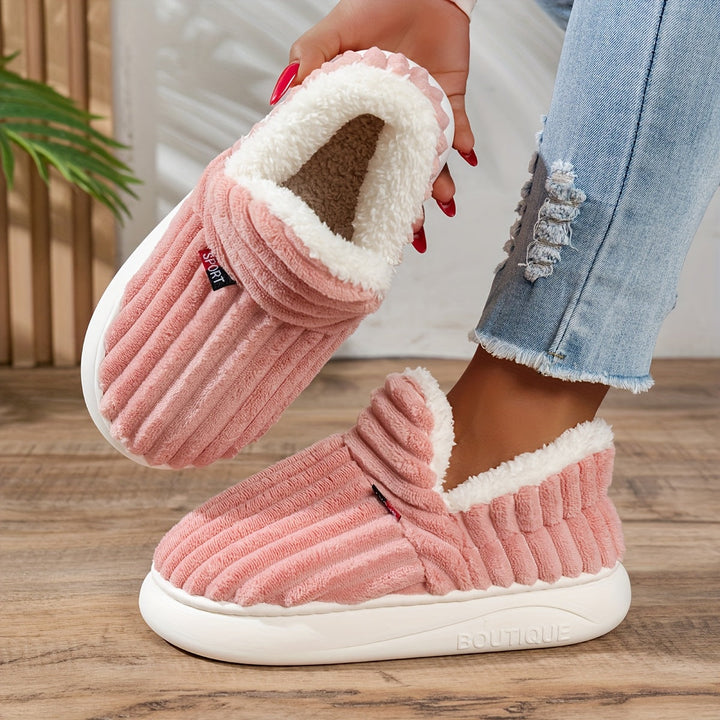 Pantofole in peluche CozyStep