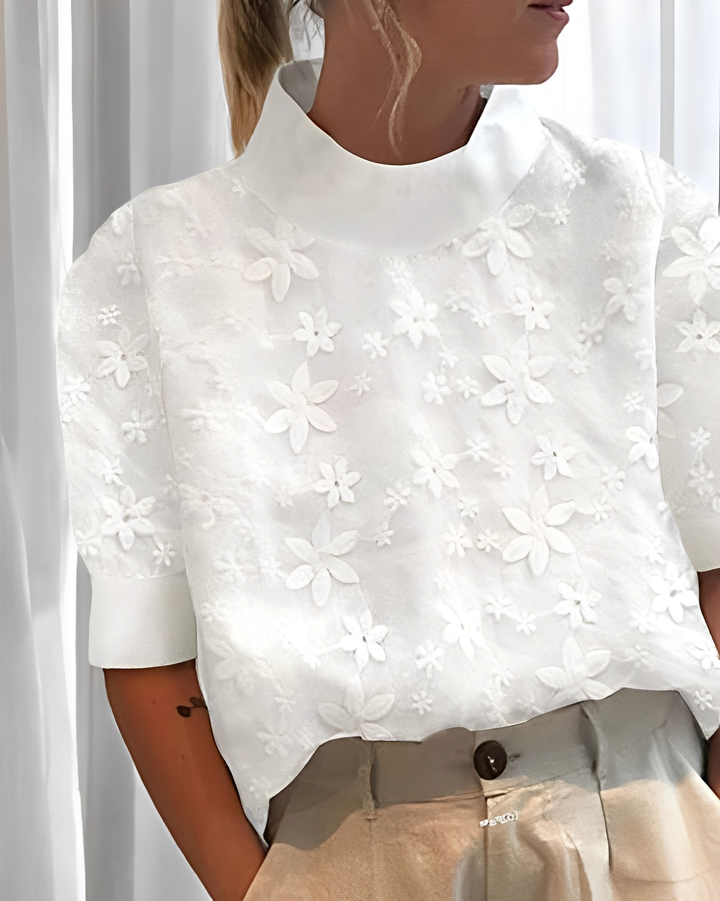 Julia - Elegante camicetta ricamata con colletto alto per donne