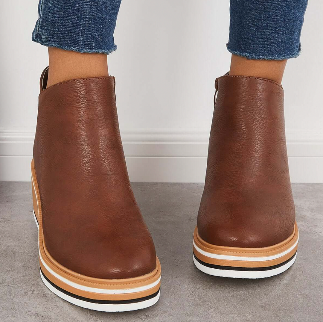 Rosanne - Eleganti stivali in pelle con cerniera per donne